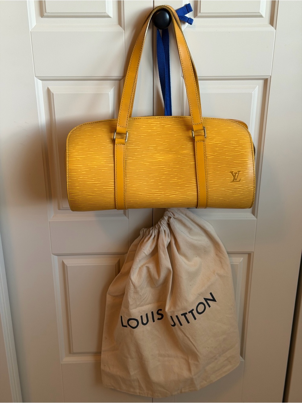 Louis Vuitton Tassil Yellow Epi Leather Soufflot Bag - Picture 3 of 15